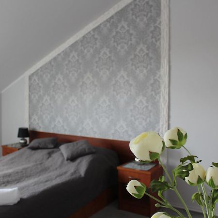 Restauracja Hotel Kassandra Września Exteriör bild
