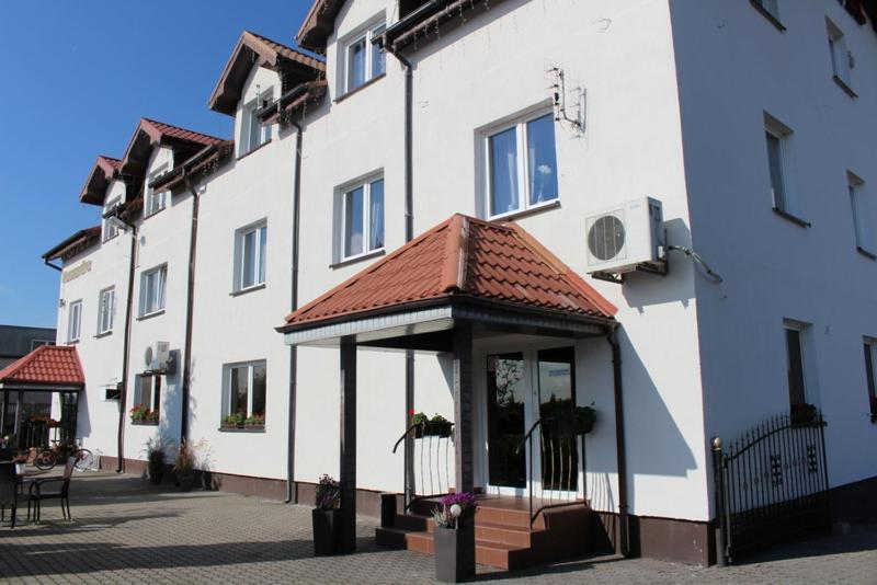 Restauracja Hotel Kassandra Września Exteriör bild