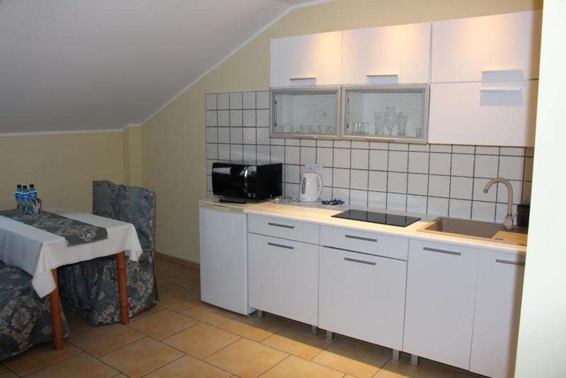 Restauracja Hotel Kassandra Września Exteriör bild